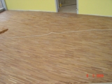 Podłogi drewniane w Salonie Toyoty. Realizacja w Gorzowie Wlkp. Zdjęcie nr: 40