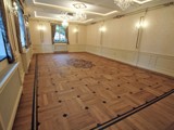 Realizacja parkietów i rozety drewnianej na sali balowej we Wrocławiu