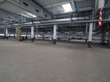 Podłogi drewniane w nowej hali firmy Hearing. Realizacja w Piotrkowie Trybunalskim. Zdjęcie nr: 40