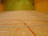 Podłogi drewniane w sali gimnastycznej. Realizacja w Kościanie. Zdjęcie nr: 2