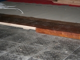 Realizacja podłogi drewnianej na Targach DOMOTEX 2006 na stoisku firmy Barlinek S.A. Zdjęcie nr: 33
