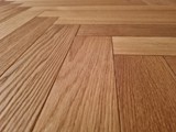 Realizacja podłogi drewnianej w mieszkaniu prywatnym w Zbąszynku. Zdjęcie nr: 19