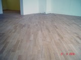 Realizacja podłogi drewnianej w mieszkaniu prywatnym w Zielonej Górze. Zdjęcie nr: 8