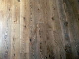 Podłoga drewniana z desek Dąb postarzany. Realizacja w Gorzowie Wlkp. Zdjęcie nr: 27