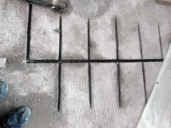 Nacinanie frezowanie bruzd w podłożu betonowym. Zdjęcie nr: 22