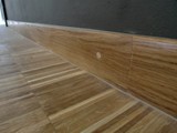 Podłogi drewniane w nowej hali firmy Hearing. Realizacja w Piotrkowie Trybunalskim. Zdjęcie nr: 17
