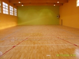 Podłogi drewniane w sali gimnastycznej. Realizacja w Kościanie. Zdjęcie nr: 1