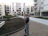 Realizacja parkietów w ponad 400 mieszkaniach w stanie deweloperskim w Krakowie - wygląd zewnętrzny osiedla. Zdjęcie nr: 38