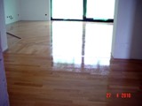 Realizacja podłogi drewnianej w mieszkaniu prywatnym w Zielonej Górze. Zdjęcie nr: 5