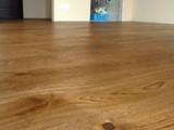 Podłoga drewniana z desek Dąb postarzany. Realizacja w Gorzowie Wlkp. Zdjęcie nr: 3