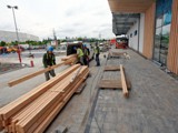 Elewacja drewniana w Ikei. Realizacja w Poznaniu. Zdjęcie nr: 57